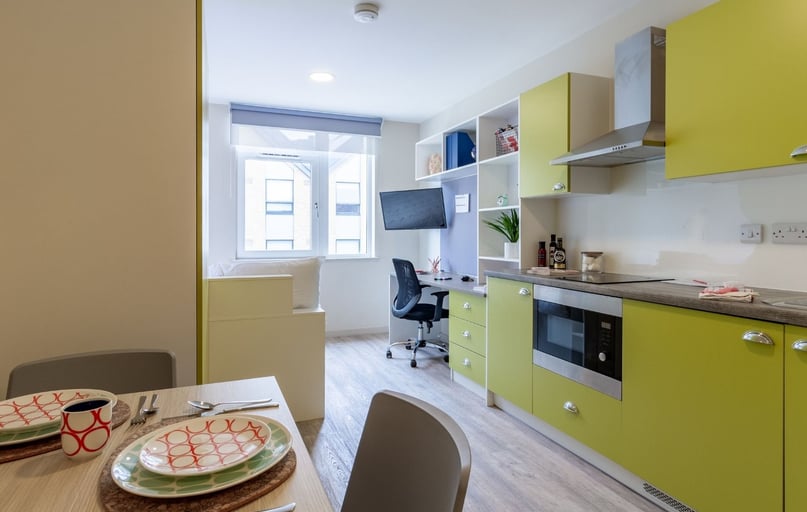 Bronze Studio, The Barn, Bampfylde Street, Newtown, Exeter - Image 1